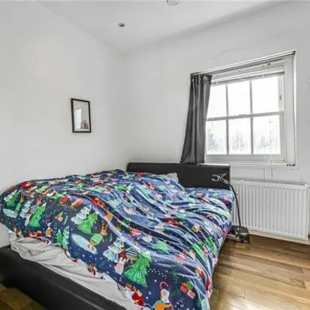 Image 3 - Clapham High Street, Voltaire Road, London, SW4 6DE, United Kingdom - Apartment for sale