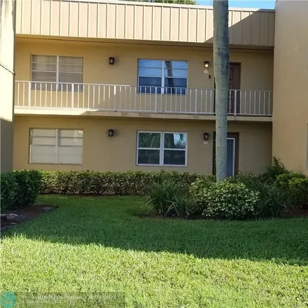 Image 2 - 446 Continental Boulevard, Kings Point, Palm Beach County, FL 33484, USA - House for rent