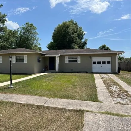 Buy this 3 bed house on 2324 West Jonquil Drive in Citrus Springs, Citrus Springs