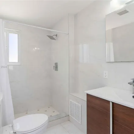 Rent this 4 bed apartment on 848 Brickell Avenue in Miami, FL 33131