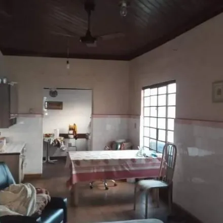Buy this 5 bed house on Rua Antônio Rodrigues in Vila Nair, Pindamonhangaba - SP