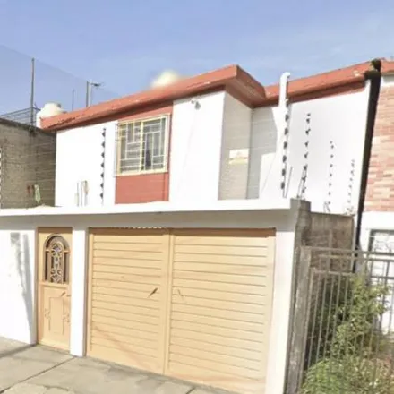 Buy this 3 bed house on Calle Valle de las Casas 187 in Colonia Valle de Aragón 1a. Sección, 57100 Nezahualcóyotl