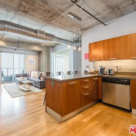 Rent this 2 bed condo on Los Angeles Streetcar in West 4th Street, Los Angeles