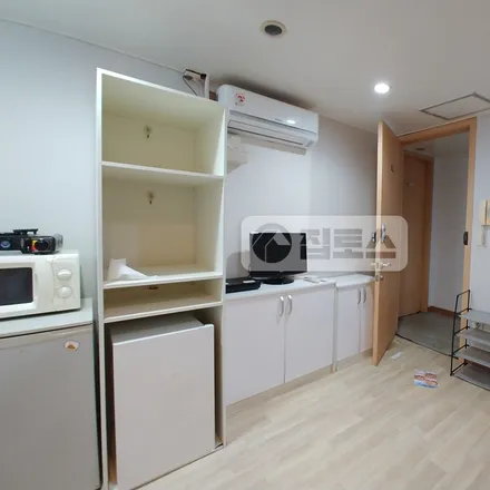 Image 2 - 서울특별시 강남구 논현동 147-5 - Apartment for rent