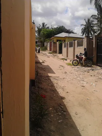 Image 2 - Dar es Salaam, Kinondoni Municipal, DAR ES SALAAM, TZ - House for rent