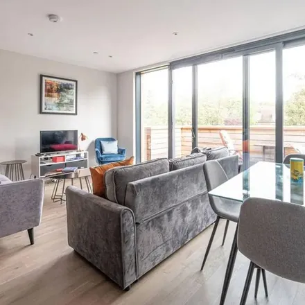 Rent this 3 bed apartment on West End Lane in Finchley Road, London