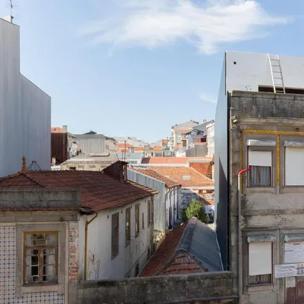 Image 2 - Rua do Paraíso, 4000-376 Porto, Portugal - Apartment for rent