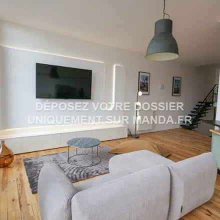 Image 7 - 37 Grand Place, 59200 Tourcoing, France - Apartment for rent