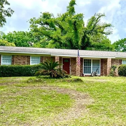 Rent this 4 bed house on 3382 Canacee Drive in Canterbury Heights, Mobile