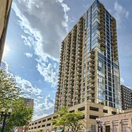 Buy this 1 bed condo on 1212 North Lasalle in 1212 West Division Street, Chicago