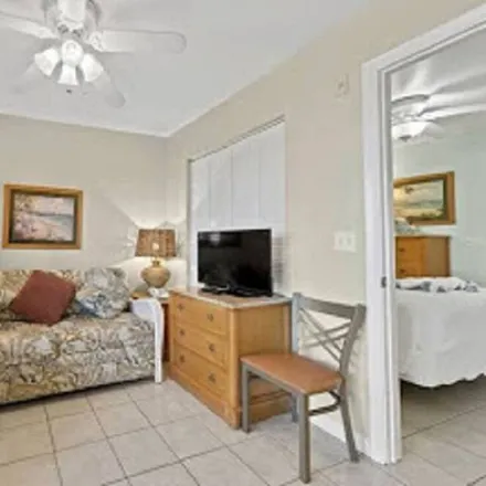 Image 2 - Fort Myers Beach, FL, 33931 - Condo for rent
