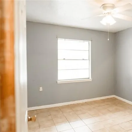 Image 3 - 3268 Parkside Drive, Mesquite, TX 75150, USA - House for sale