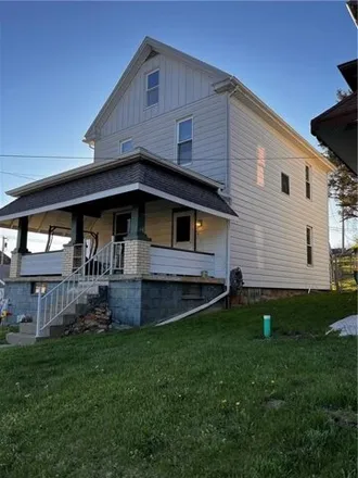 Buy this 3 bed house on 510 Ramsey Way in Derry, PA 15627