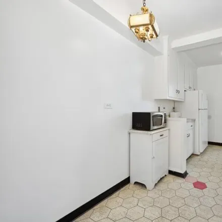 Image 5 - 550 Grand Street, New York, NY 10002, USA - Apartment for sale