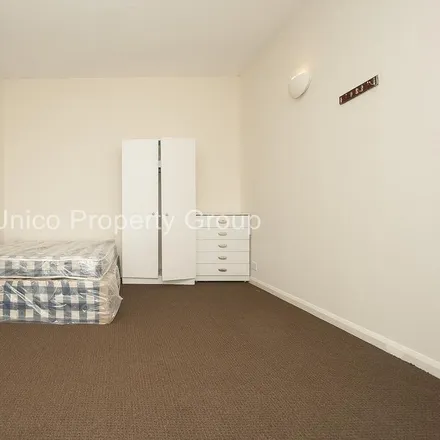 Image 6 - 16 Cardigan Road, Old Ford, London, E3 5HD, United Kingdom - Townhouse for rent