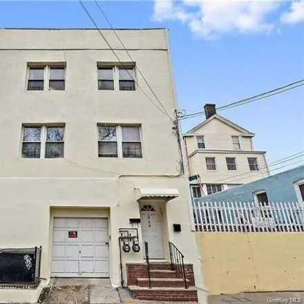 Buy this 6 bed house on 1989 Cruger Ave in New York, 10462