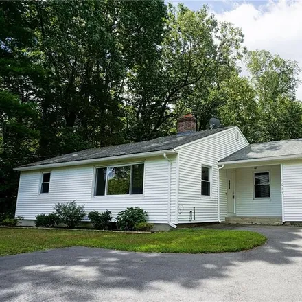 Buy this 2 bed house on 1045 Litchfield Turnpike in Bakerville, New Hartford
