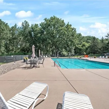 Buy this 2 bed condo on 2445 Londin Lane East in Maplewood, MN 55119