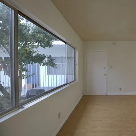 Image 7 - 1295 Federal Ave Apt 10, Los Angeles, California, 90025 - Apartment for rent