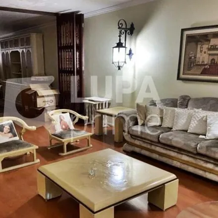 Rent this 4 bed house on Rua Professor João de Oliveira Torres in Jardim Anália Franco, São Paulo - SP