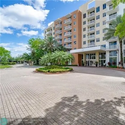 Image 1 - 2775 Northeast 187th Street, Aventura, FL 33180, USA - Condo for sale