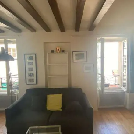 Image 3 - 5 Rue des Saules, 75018 Paris, France - Apartment for rent