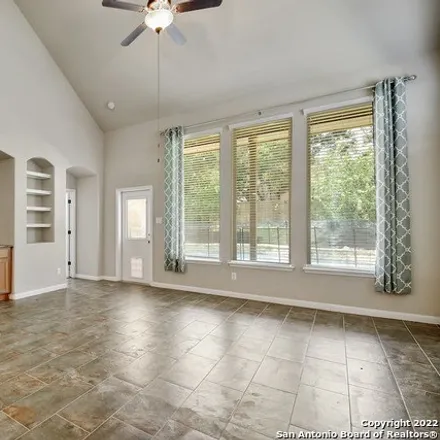 Image 4 - 1301 Hidden Cave Drive, New Braunfels, TX 78132, USA - Loft for sale