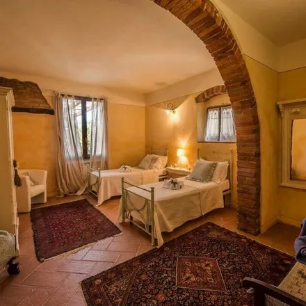 Image 6 - Terranuova Bracciolini, Arezzo, Italy - House for rent