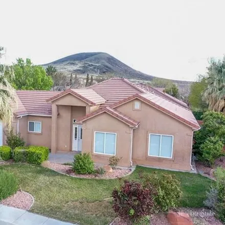Buy this 3 bed house on 2675 West 240 North in Hurricane, UT 84737