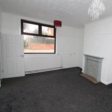 Image 3 - 18 Cavendish Place, Blackburn, BB2 2PN, United Kingdom - House for rent