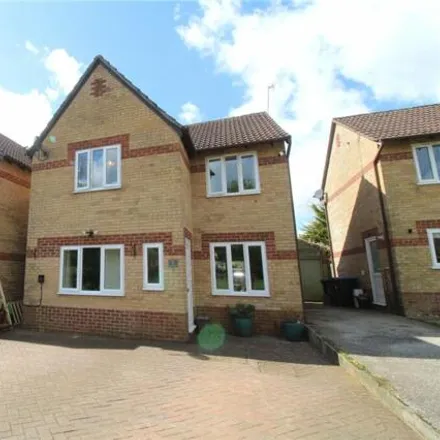Buy this 3 bed house on Oak Drive in Hinton, NN11 3NG