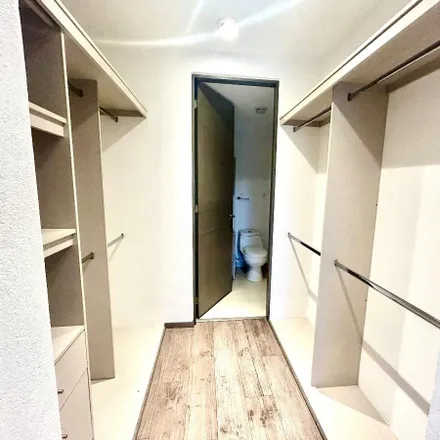 Rent this 8 bed apartment on Beer bros in Calle Luz Saviñón, Benito Juárez