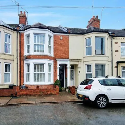 Buy this 3 bed townhouse on Lutterworth Road in Northampton, NN1 5JL