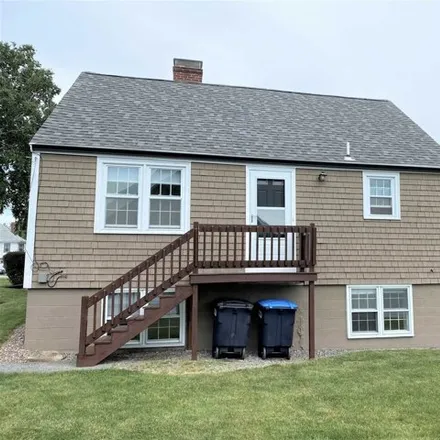 Rent this 1 bed house on 9A Cornwell Ct in Salem, New Hampshire