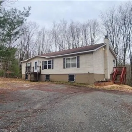 Buy this 4 bed house on 92 Fred Road in Fallsburg, Town of Thompson