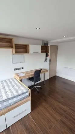 Image 4 - Thornhill Crescent, Sunderland, SR2 7AP, United Kingdom - Apartment for rent