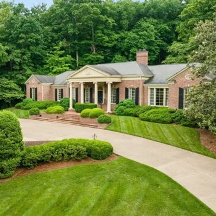Buy this 6 bed house on 27 St James Place in Forest Hills, Davidson County