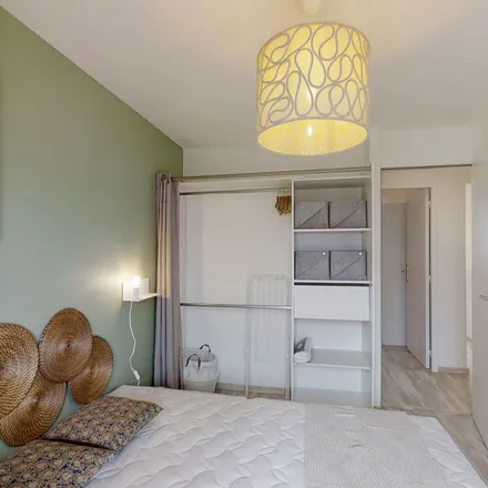Rent this 1 bed apartment on 18 Avenue des Mazades in 31200 Toulouse, France