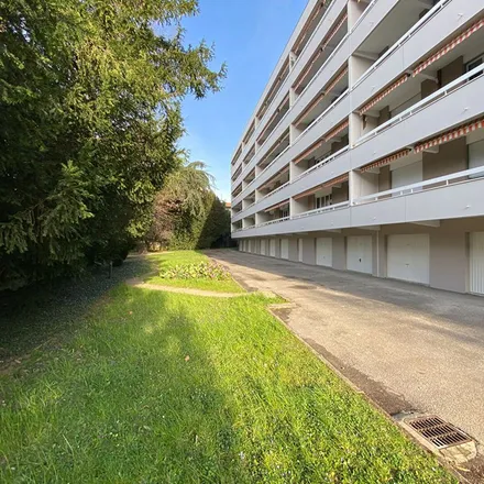 Rent this 3 bed apartment on 1 Rue Pierre Carbon in 69270 Fontaines-sur-Saône, France