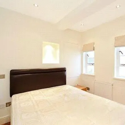 Image 2 - Nell Gwynn House, 55-57 Sloane Avenue, London, SW3 3BE, United Kingdom - Room for rent