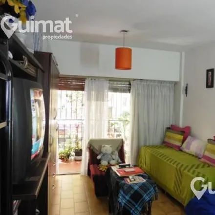 Buy this studio apartment on Solís 333 in Monserrat, C1078 AAH Buenos Aires