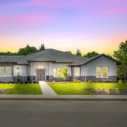 Buy this 4 bed house on Fox Borough Drive in East Oakdale, Stanislaus County