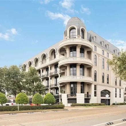 Buy this 1 bed condo on Renoir Lofts in 1005 South Shepherd Drive, Houston