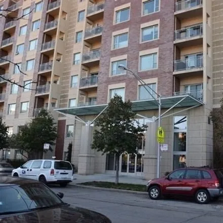 Buy this 2 bed condo on 100 North Hermitage Avenue in Chicago, IL 60612