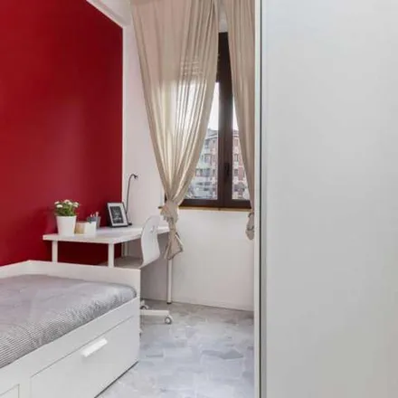 Image 3 - Via Luigi Scrosati, 8, 20146 Milan MI, Italy - Apartment for rent