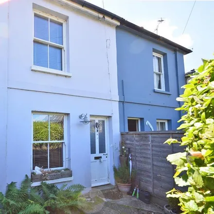 Rent this 2 bed duplex on Primrose Cottage in Kings Road, Bembridge