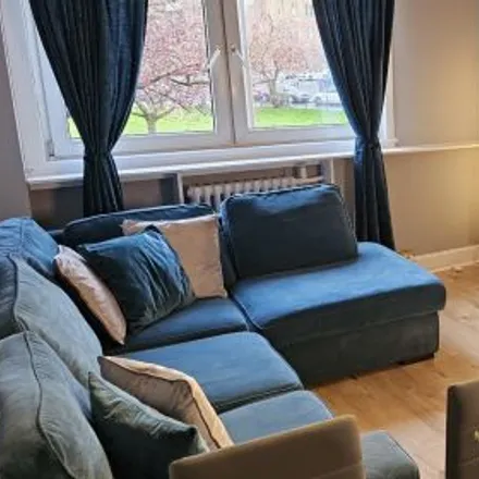Rent this 4 bed apartment on Westfield Court in City of Edinburgh, EH11 2SL