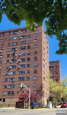 Image 1 - 6515 Kennedy Blvd E Apt 4g, West New York, New Jersey, 07093 - Condo for rent