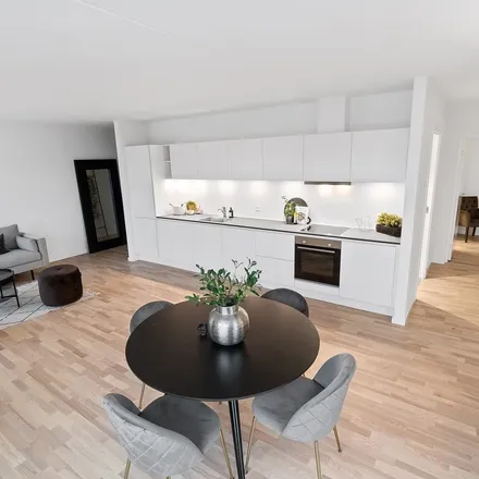 Rent this 2 bed apartment on Viften 5 in 2670 Greve, Denmark