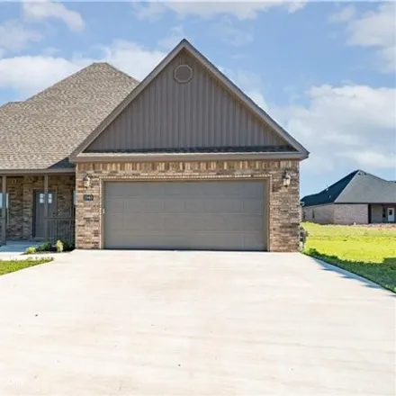 Buy this 4 bed house on Lordsburg Court in Centerton, AR 72719